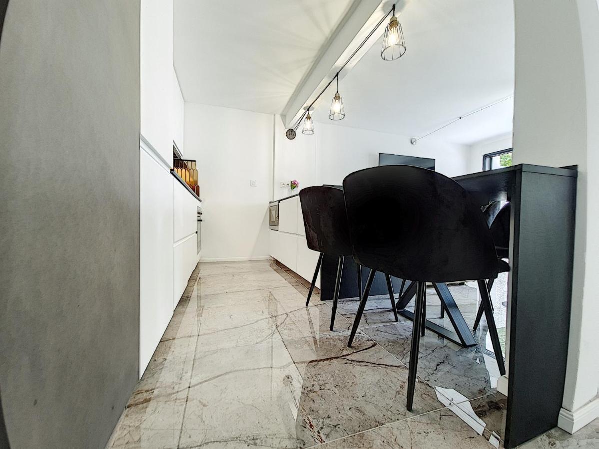 Moyi Appartement Basse-Goulaine Buitenkant foto